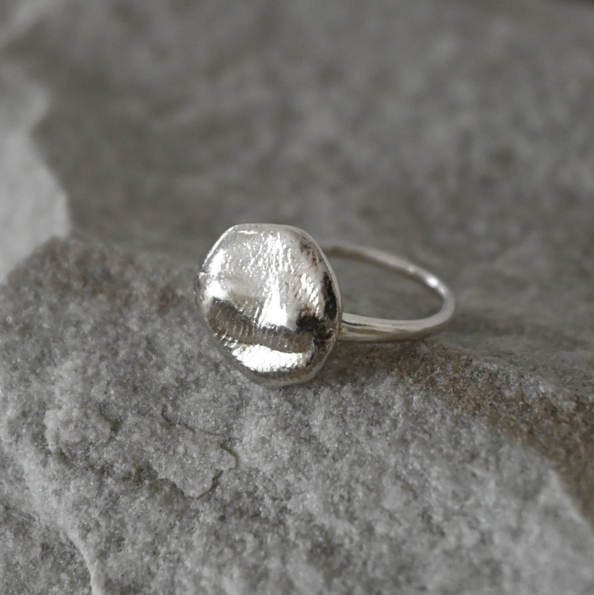 Anillo Rounded Ring
