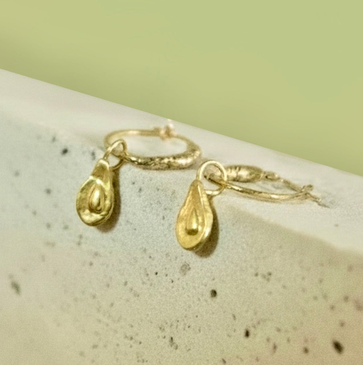 Aretes Infiniti Avocado