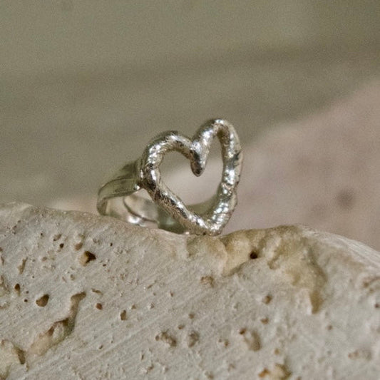 Anillo Infiniti Heart