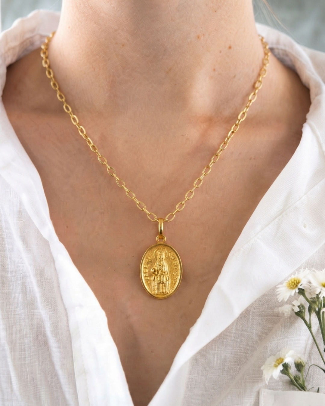 Cadena Virgen de Montserrat