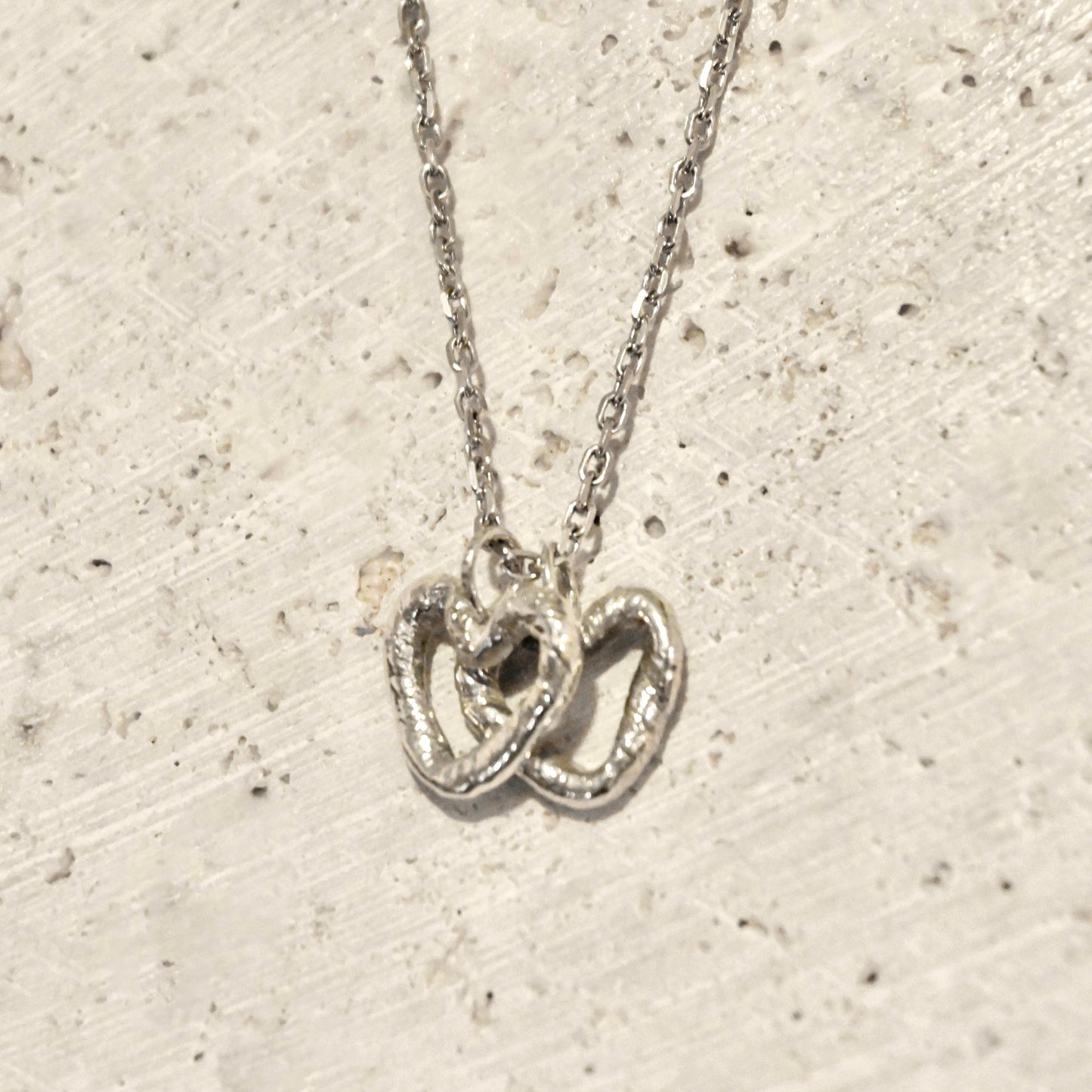Cadena Infiniti Double Heart
